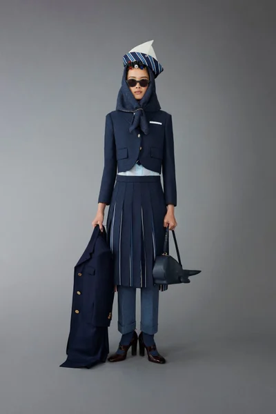 Look 15
